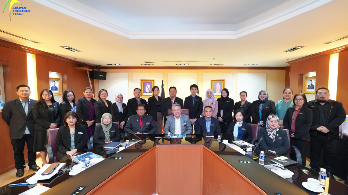 LAWATAN RASMI SETIAUSAHA TETAP KEMENTERIAN PERTANIAN, PERIKANAN DAN INDUSTRI MAKANAN (MAFFI), YBhg. TUAN LEONARD STEPHEN POYONG KE IBU PEJABAT JABATAN PERIKANAN SABAH